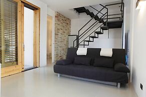 Villa With Pool Garden Near The Sea