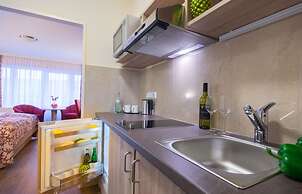 Room-studio for 2 People in Hamburg Mitt