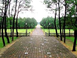 Hillside Homestay Hue - Em Room top Apartment