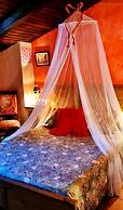 Romantic Getaway to Cuenca at La Quinta de Malu
