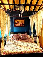 Romantic Getaway to Cuenca at La Quinta de Malu