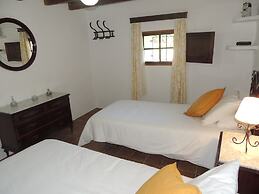 Charming Villa With Pool in Algaida