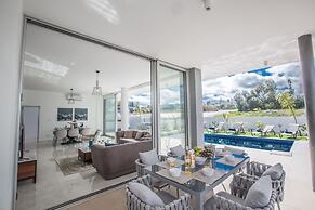 Villa Prol21,fantastic 3bdr Protaras Villa With Pool,close to Fig Tree