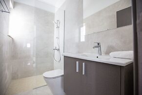 Villa Prol26, Stunning 3bdr Protaras Villa With Pool, Close to Fig Tre