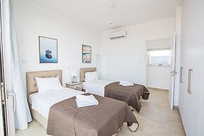 Villa Prol20, Contemporary 3bdr Protaras Villa With Pool, Close to the