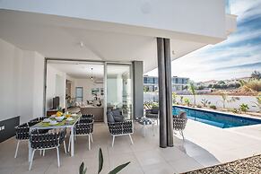 Villa Prol20, Contemporary 3bdr Protaras Villa With Pool, Close to the