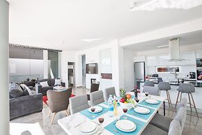 Villa Prol14, Fantastic 5bdr Brand New Protaras Villa With Private Poo