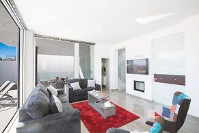 Villa Prol14, Fantastic 5bdr Brand New Protaras Villa With Private Poo