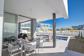 Villa Prol14, Fantastic 5bdr Brand New Protaras Villa With Private Poo