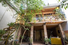 Hillside Homestay Hue - Meditation Studio