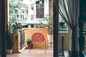 Hillside Homestay Hue - Silk Room