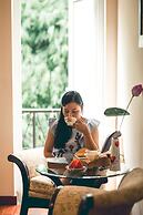 Hillside Homestay Hue - Silk Room