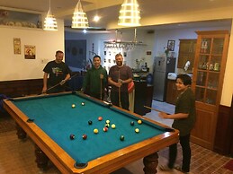 Hillside Homestay Hue - Silk Room