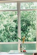 Hillside Homestay Hue - Triple Room top Apartment