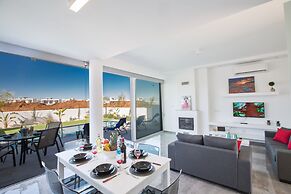 Villa Prol25, Beautiful 2bdr Protaras Villa With Pool, Close to Fig Tr