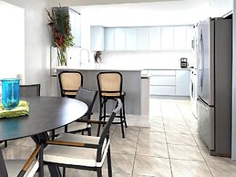 Silver Sands Beach House #2 - 3bd