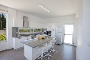 Villa Prcv614, Luxury 6bdr Protaras Villa With Pool and Panoramic Sea 