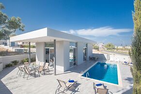 Villa Prpo490a, Stunning 5bdr Protaras Villa With Pool, Close to the B