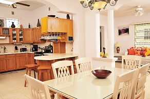 Welcome to the Unpretentious and Breezy Graceville, Steps Away From th