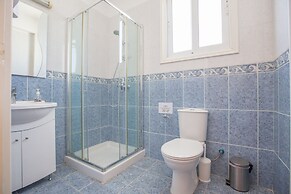 Protaras Mesogeios Villa Me16 Beachfront Villa in Protaras Center