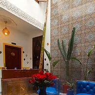 Riad Heklek- Ouarzazate Breakfast Included