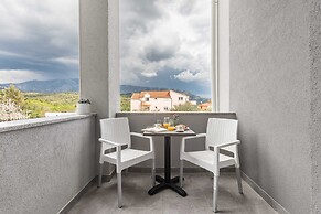 Apartments Villa Salona Sky