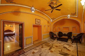 Hotel Rajmahal Palace