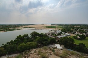 Hotel Rajmahal Palace
