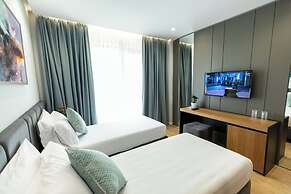 Ames Hotel & SPA