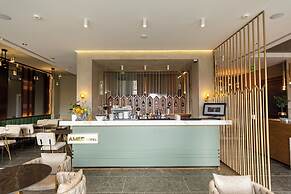 Ames Hotel & SPA