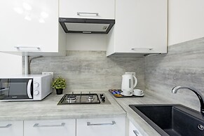 Inndays Apartment on Hersonskaya 19