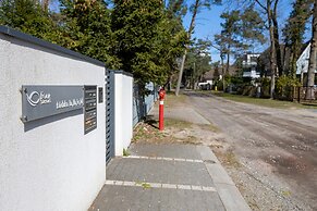 Four Seasons Apartment by Renters