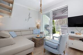 Four Seasons Apartment by Renters