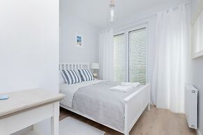 Four Seasons Apartment by Renters