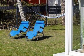 Four Seasons Apartment by Renters