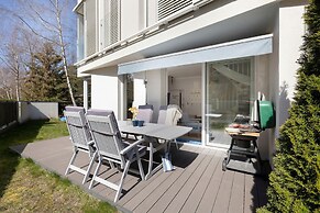 Four Seasons Apartment by Renters