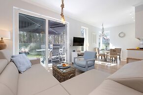 Four Seasons Apartment by Renters