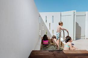 ALERO Seaside Skyros Resort