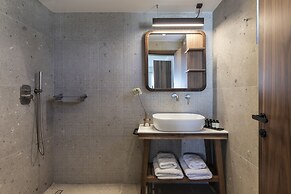 ALERO Seaside Skyros Resort