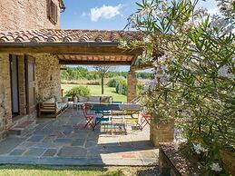 Beautiful 5-bed Villa in Cortona, Private Pool