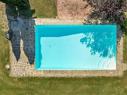 Beautiful 5-bed Villa in Cortona, Private Pool