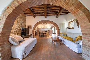 Beautiful 5-bed Villa in Cortona, Private Pool