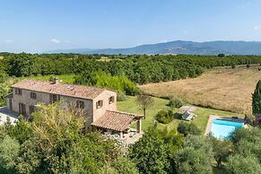 Beautiful 5-bed Villa in Cortona, Private Pool