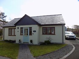 2-bed Cottage, Sleeps 5, Pets Ok, Close to Coast