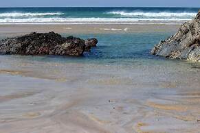 2-bed Cottage, Sleeps 5, Pets Ok, Close to Coast