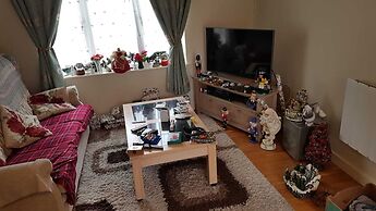 2-bed Cottage, Sleeps 5, Pets Ok, Close to Coast