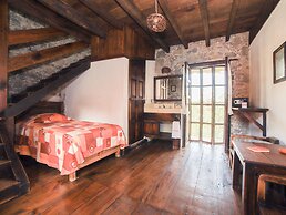 La Casa de Piedra By Rotamundos