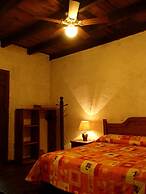 La Casa de Piedra By Rotamundos