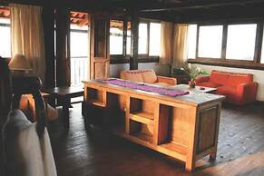 La Casa de Piedra By Rotamundos