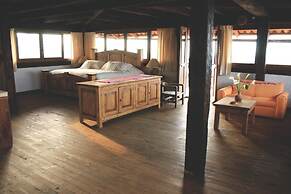 La Casa de Piedra By Rotamundos